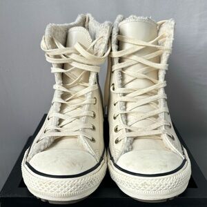 Converse Chuck Taylor All-Star HI Rise Boot Leather Fur Parchment Sneaker 6 Y